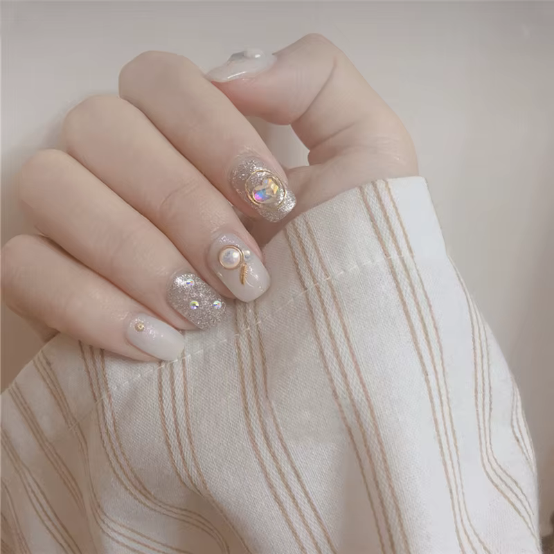 Faux ongles courts, carrés et ronds, à paillettes bleues, couverture complète, accessoires et outils