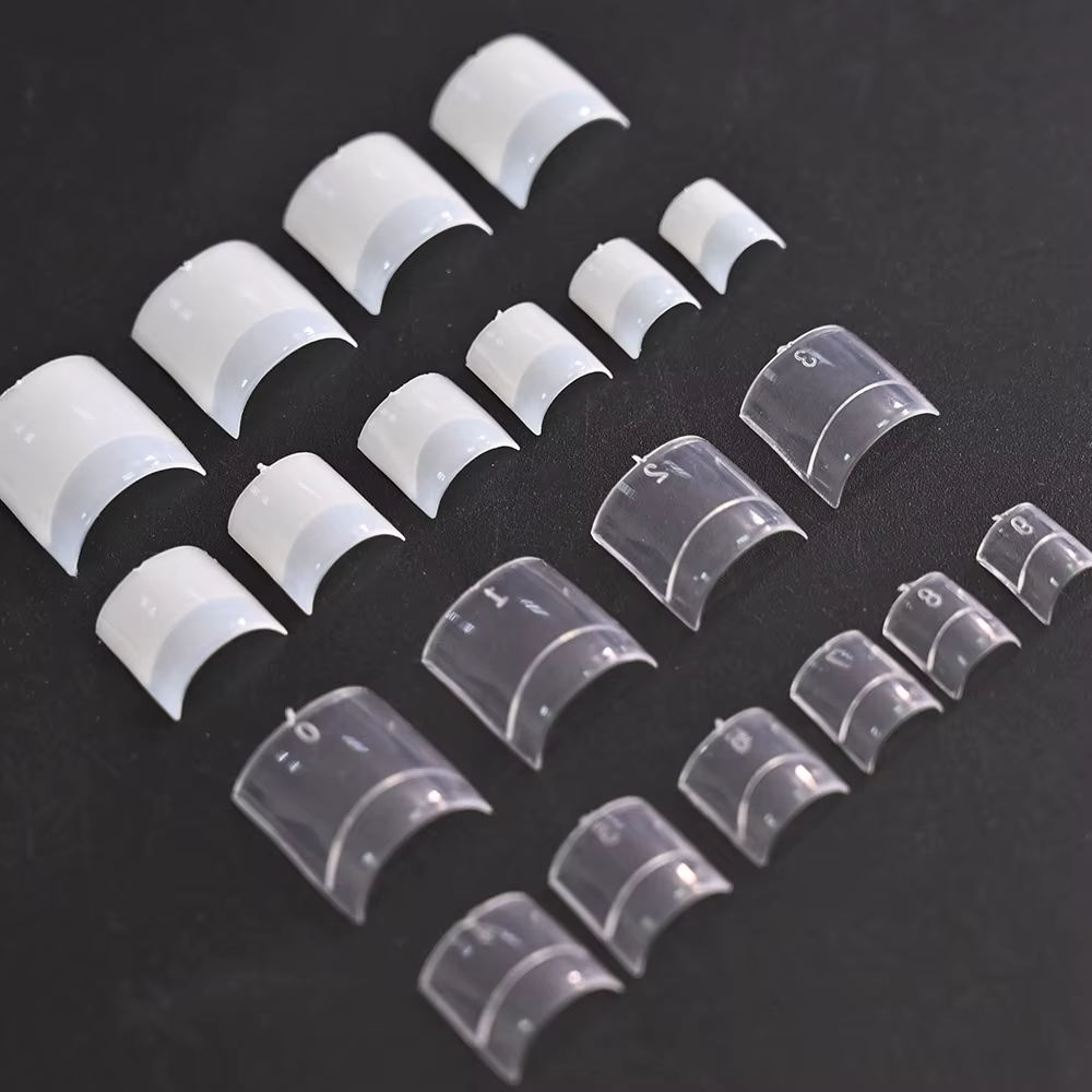 500 pièces/sac, faux ongles courts carrés, style French, demi-couverture, taille 10 (0-9), transpare
