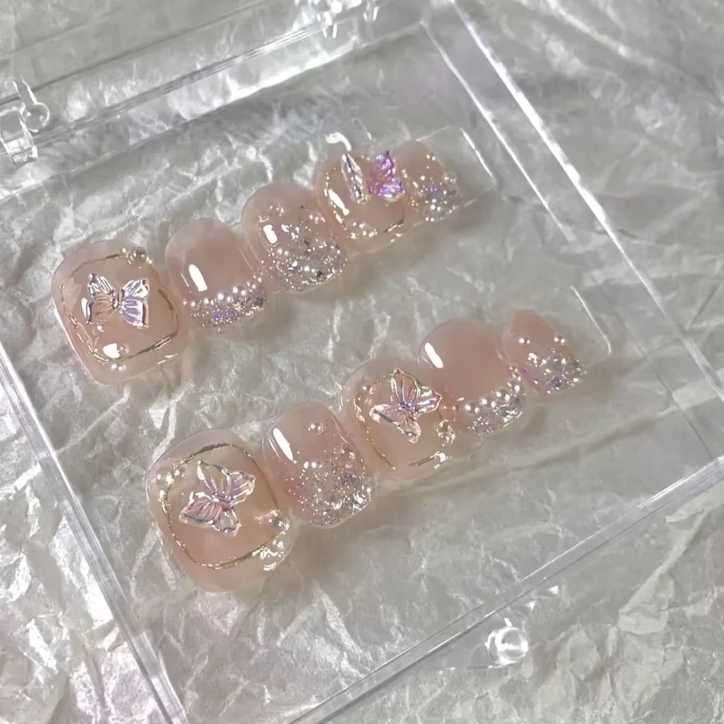 Sirène perle vêtements à la main ongles courts fée aurore faux ongles Nail Art arc à la main amovibl