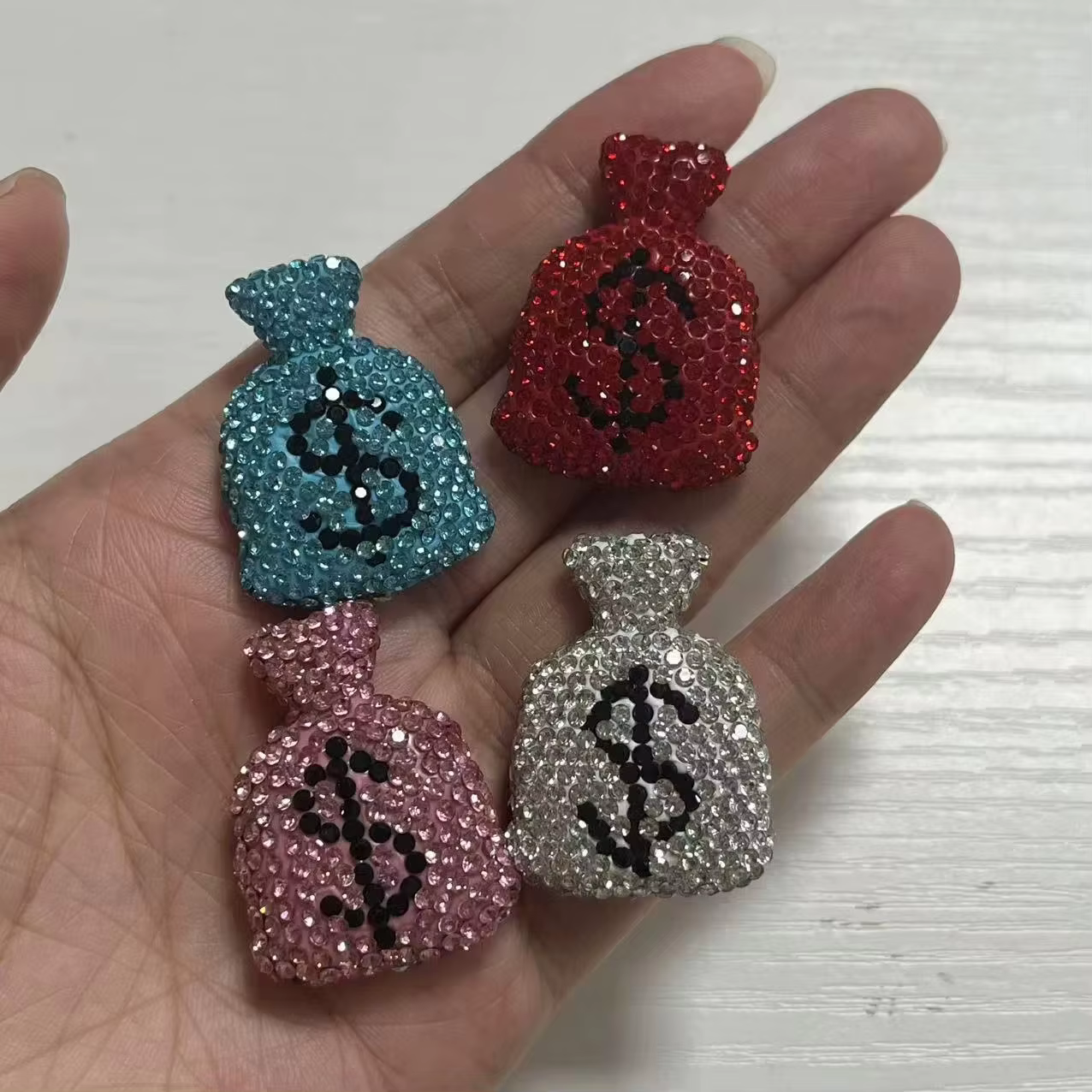 1 ensemble de lèvres papillon amour Goodluck mots conseil cerise étoile décorations indésirable coqu