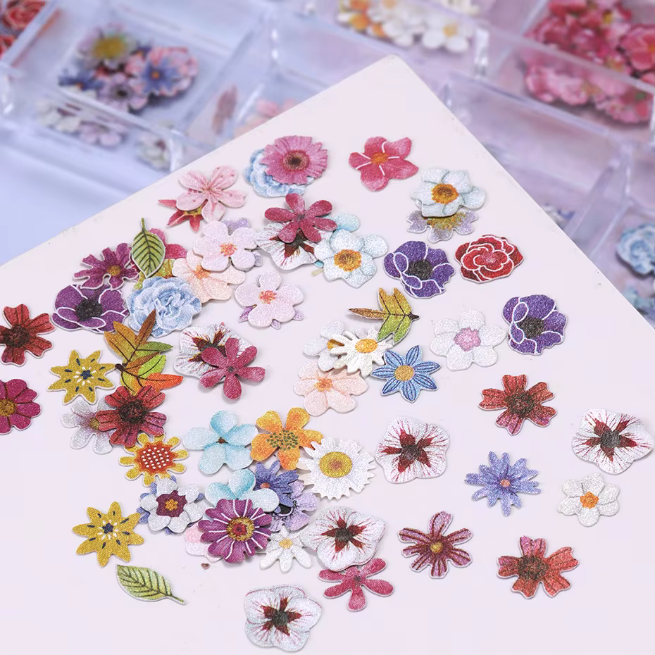 12 grilles 3D fleur colorée Ultra-mince résine remplissage pâte de bois tranche petite marguerite on