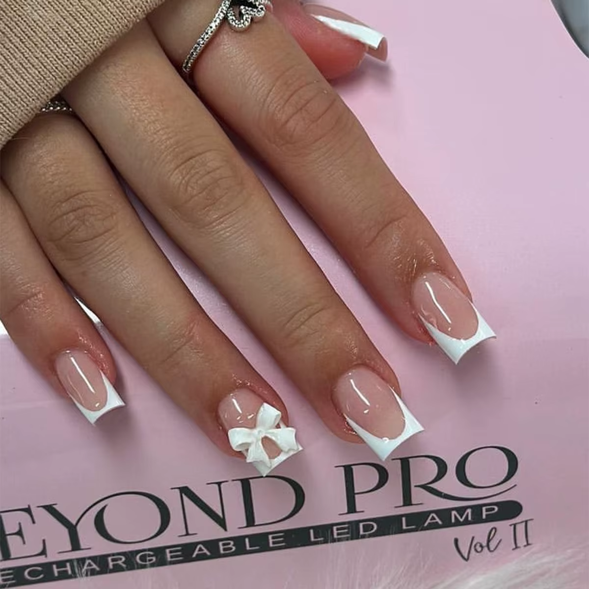 24 pièces une boîte Style européen et américain étendu portant tuyau d'eau français perceuse à ongle