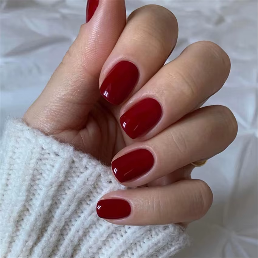 24 pièces/ensemble Faux ongles en acrylique à couverture complète à presser, courts, style French, r