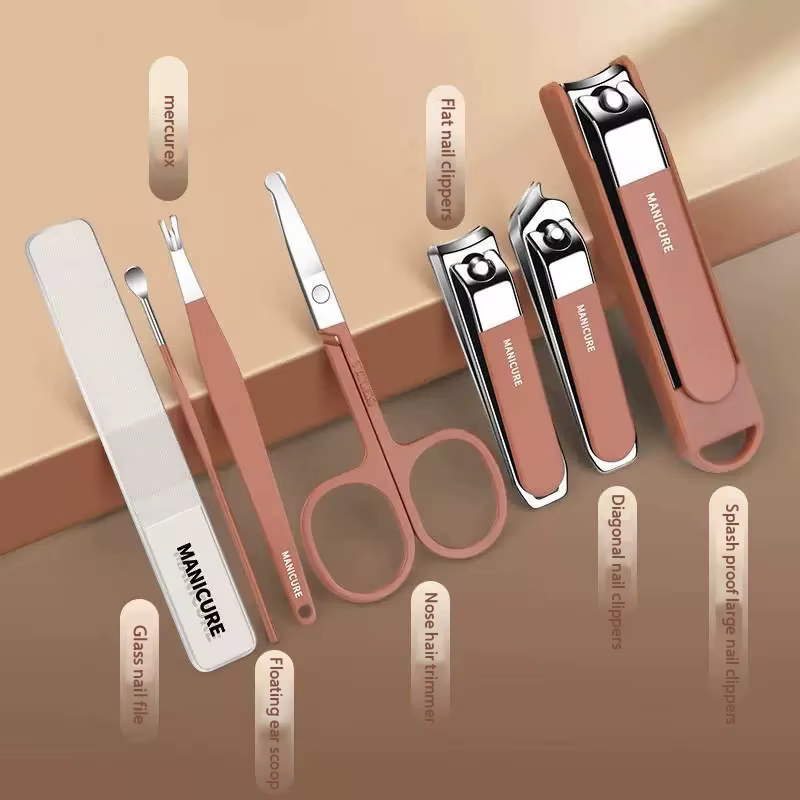 Ensemble de coupe-ongles anti-éclaboussures main dans la main avec coupe-ongles manucure coupe-ongle
