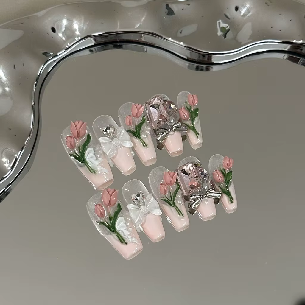 Faux ongles à presser faits main French Manucure, motifs 3D Tulipes, Nœuds, Perles, Diamants, Rose, 