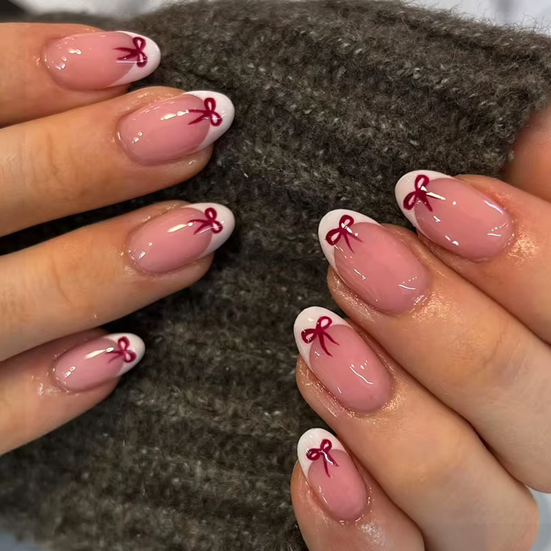 Faux ongles ovales à tête ronde courte, 24 pièces, avec motif de poisson coloré, à pression, finitio