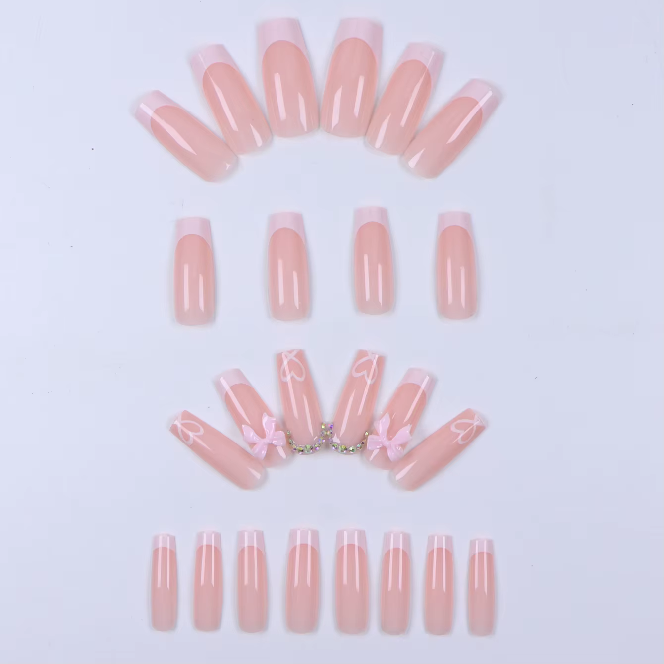 Faux ongles cercueil moyens avec pendentif à nœud 3d, 96 pièces, ongles acryliques en forme de cœur,