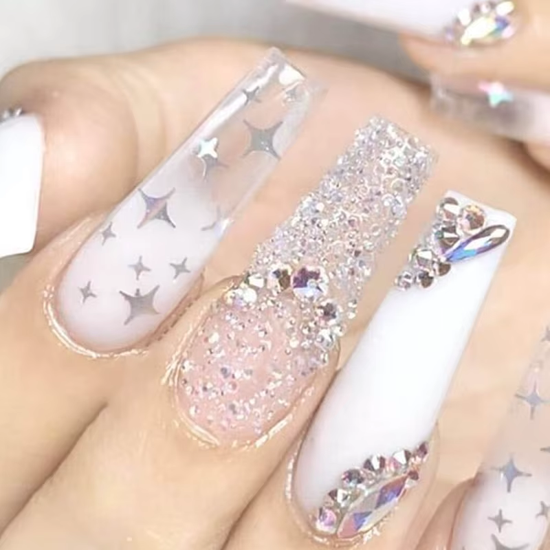 Paillettes holographiques Laser argentées pour Nail Art, flocons papillon amour coeur lettre paillet