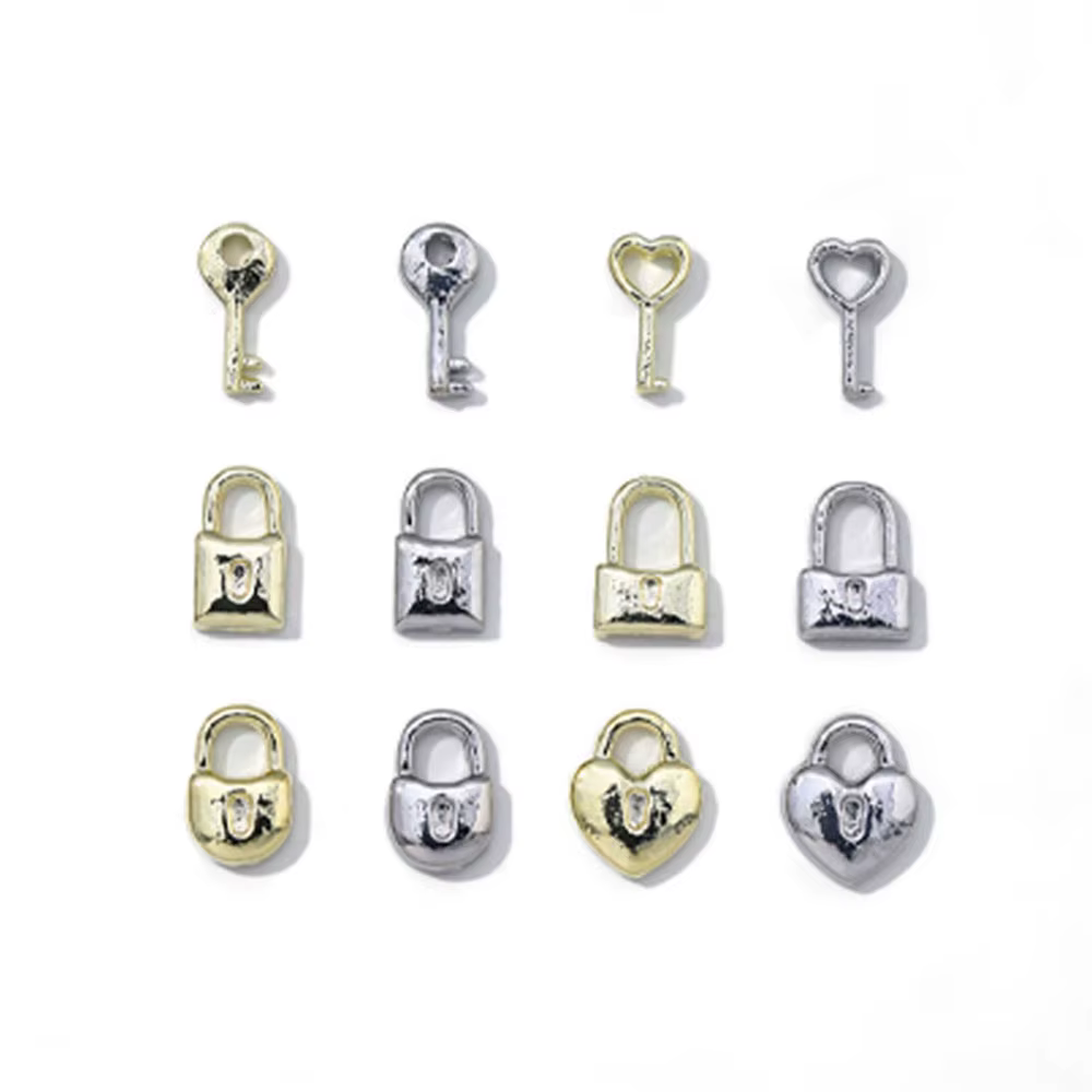 Mélange de Clé de Verrouillage pour Décoration d'Ongles, Breloque Or et Argent 3D, Cœur Doux Exquis 