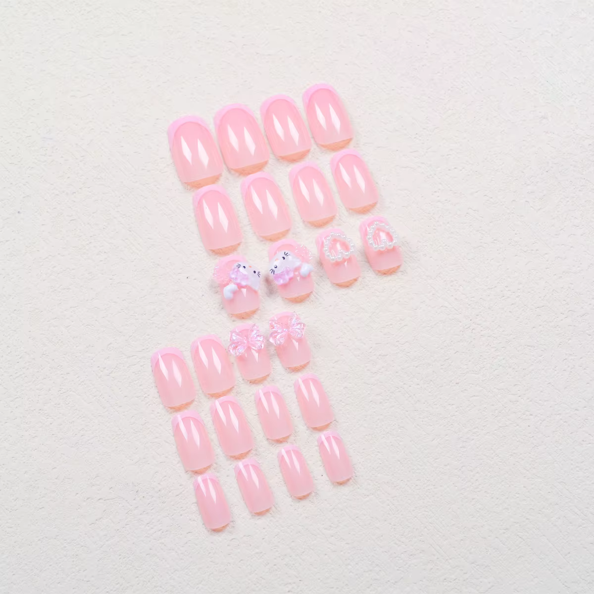 24 ongles carrés moyens rose français mignon dessin animé chat blanc amour camélia Patch pour ongles