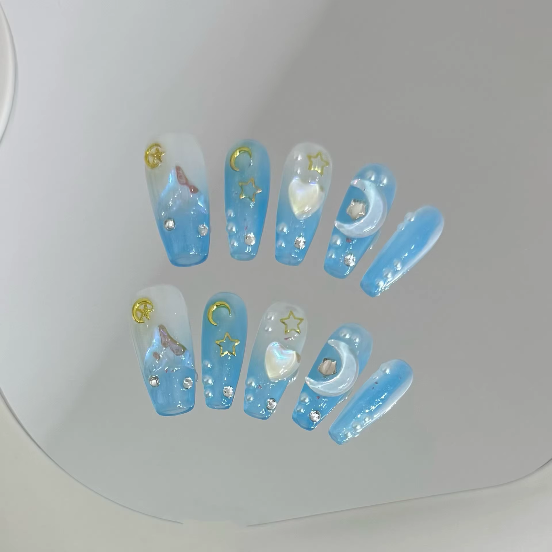 Faux ongles bleus dégradés pour fille et femme, presse faite à la main, patchs portables, style doux