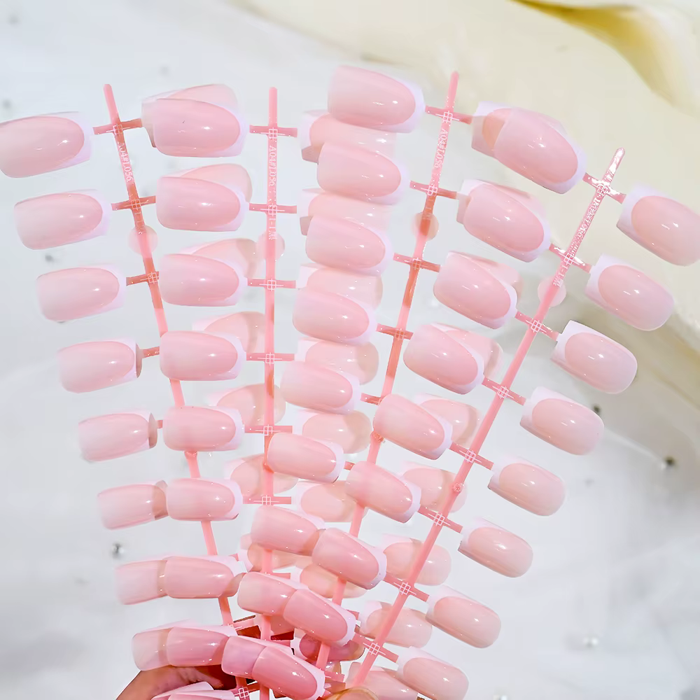 120 pièces = 24*5 français court carré cercueil faux ongles blanc rose Simple portable faux ongles b