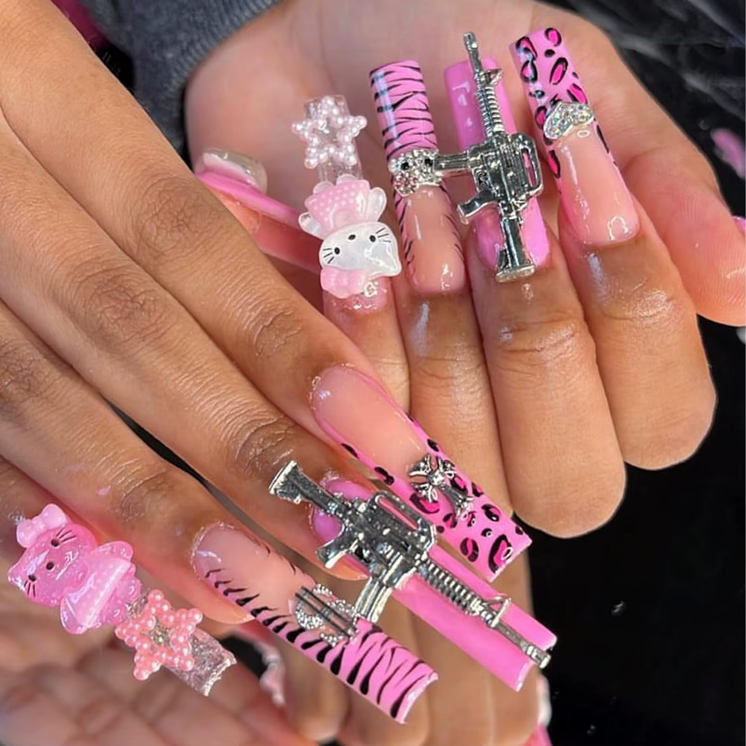 44 pièces pistolet ongles breloques Nail Art strass alliage pistolet Dollar signe étoile ongles luxe