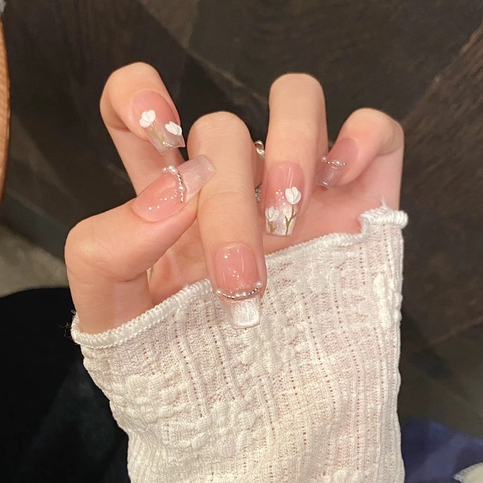 Patchs pour faux ongles tulipe peints à la main, 10 pièces, perle rose douce, œil de chat, presse fa