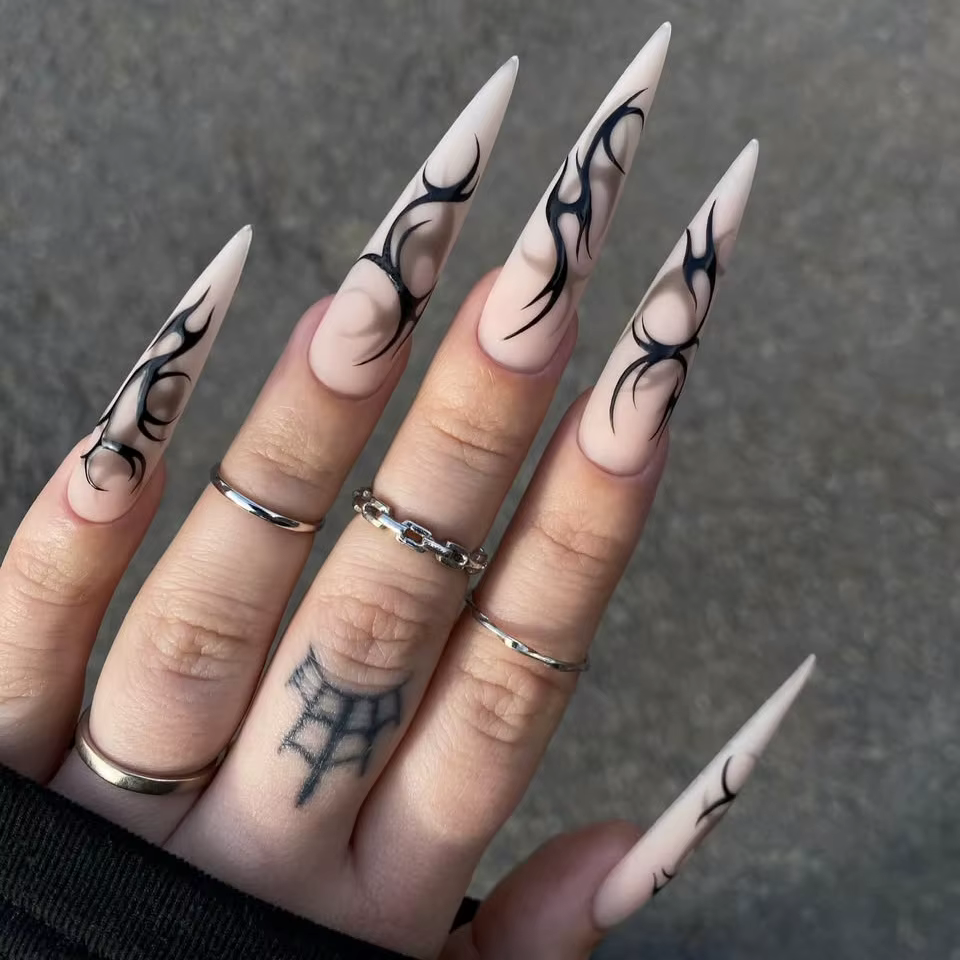 Faux ongles style Y2K, 24 pièces, épines noires, pointes blanches, à pression, artificiels, pour fem