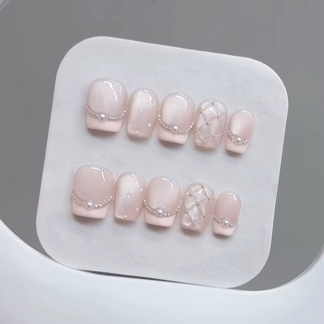 10 pièces presse à la main sur les ongles Plaid perle oeil de chat français Aurora queue de poisson