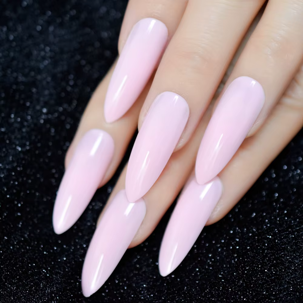 Ongles français extra longs effet ombré, stiletto extrême, dégradé nude et blanc, 24 faux ongles en