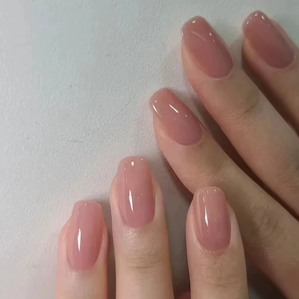24 pièces de faux ongles courts français minimalistes avec 1 gel adhésif et 1 lime à ongles