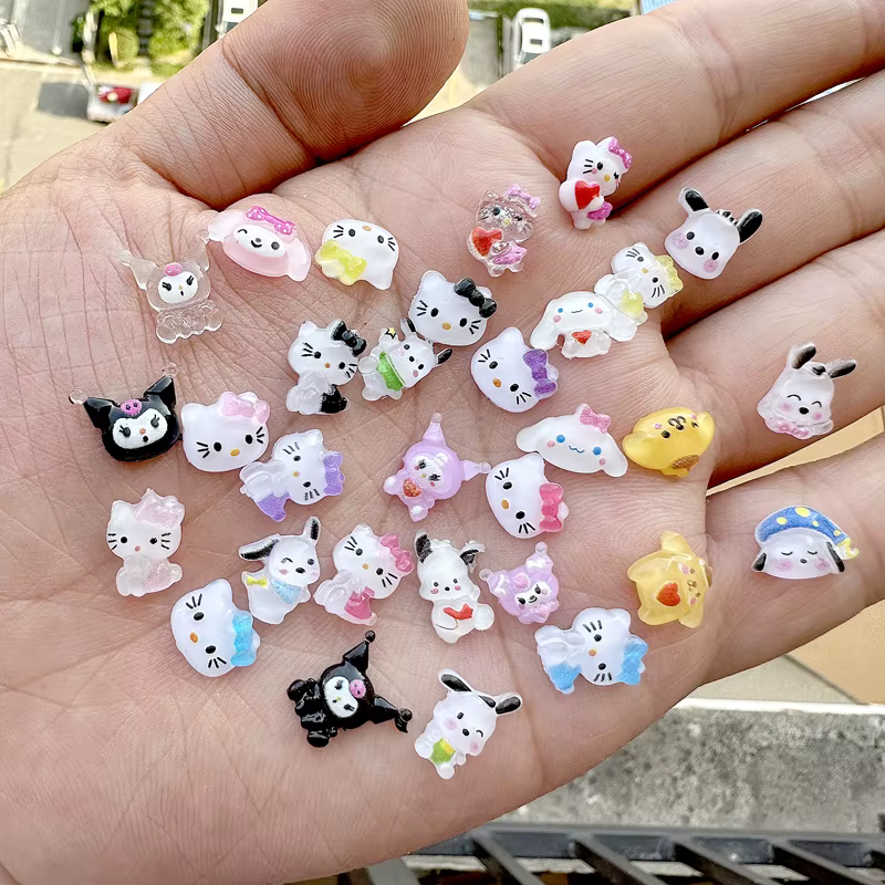 Sanrioed Hello Kitty bricolage Nail Art bijoux décor Kawaii Kuromi breloques pour manucure bricolage