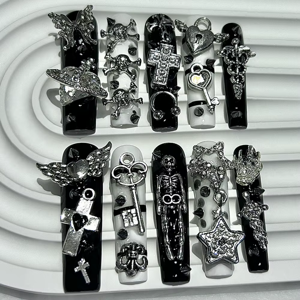 Faux ongles carrés à Tube Extra Long Y2K, rayures noires et blanches, faits à la main, étoiles Gyaru