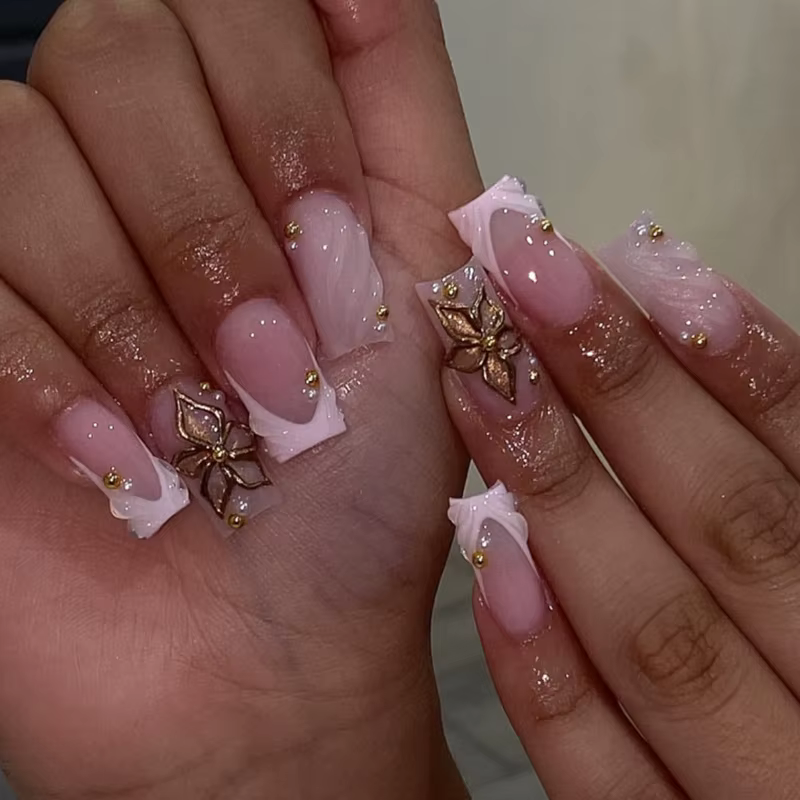 24 pièces Simple français presse sur faux ongles court carré presse sur ongles fleur strass faux ong
