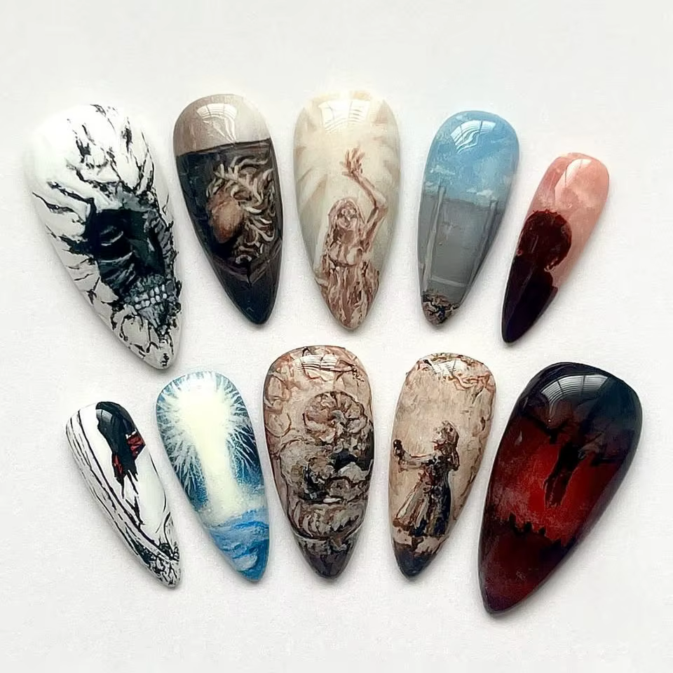 24 pièces d'anges de l'enfer européens faux ongles foncé Halloween amande presse sur ongles pour les