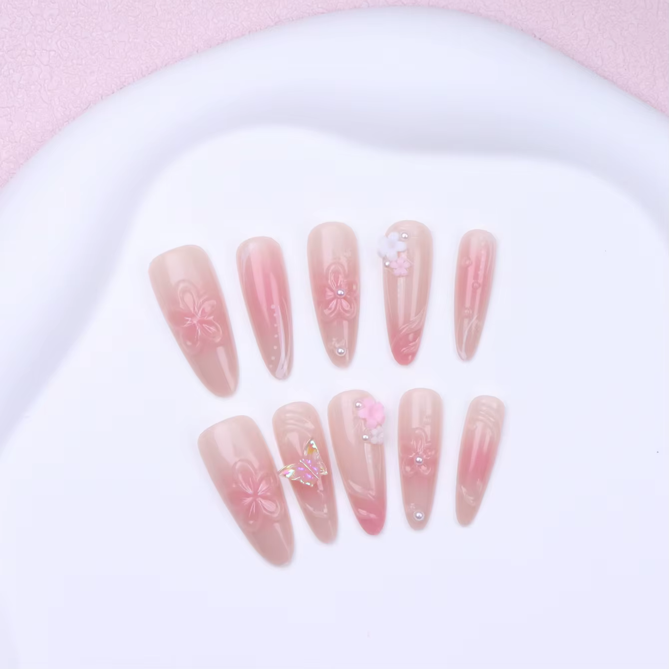 Ongles moyens en forme d'amande, 10 pièces, avec motif de perles de fleurs 3D, faux ongles, ongles a