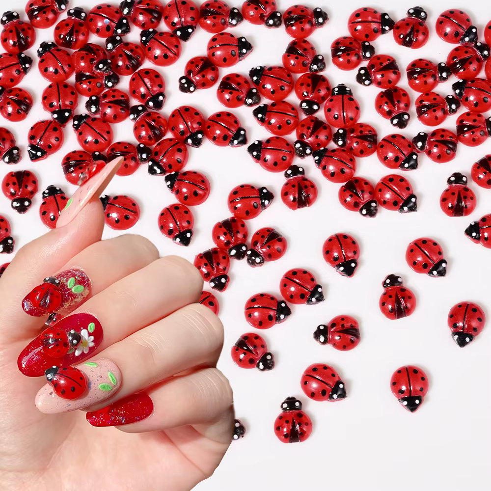 50pcs 3D mignon coccinelle rouge Nail Art gemmes résine Flatback printemps insecte Nail Art charmes