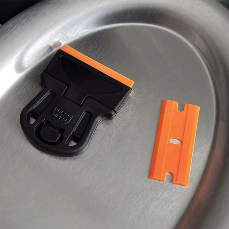 Grattoir à ongles - Feuille en plastique remplaçable, poignée ergonomique antidérapante, adapté pour