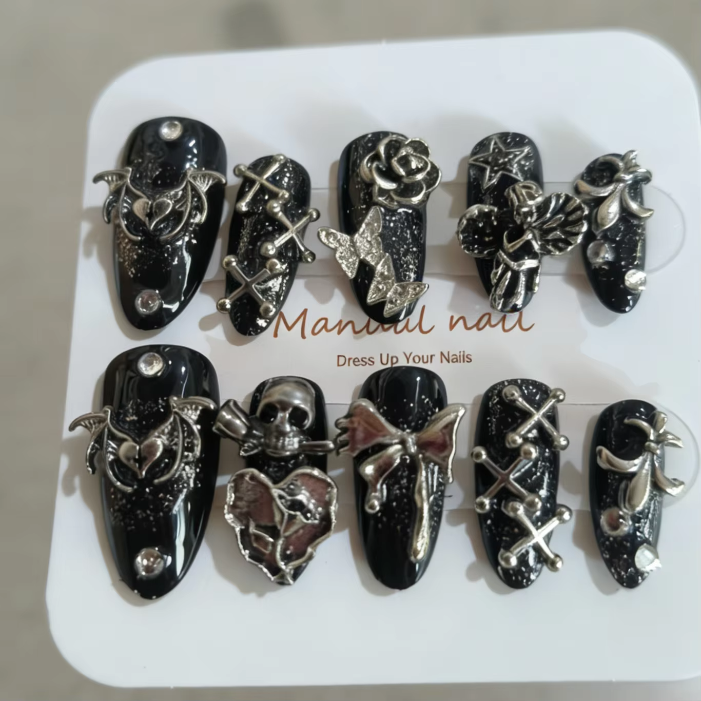 10 faux ongles en forme d'amande pressés à la main, magnifiques faux ongles, ailes gothiques sombres