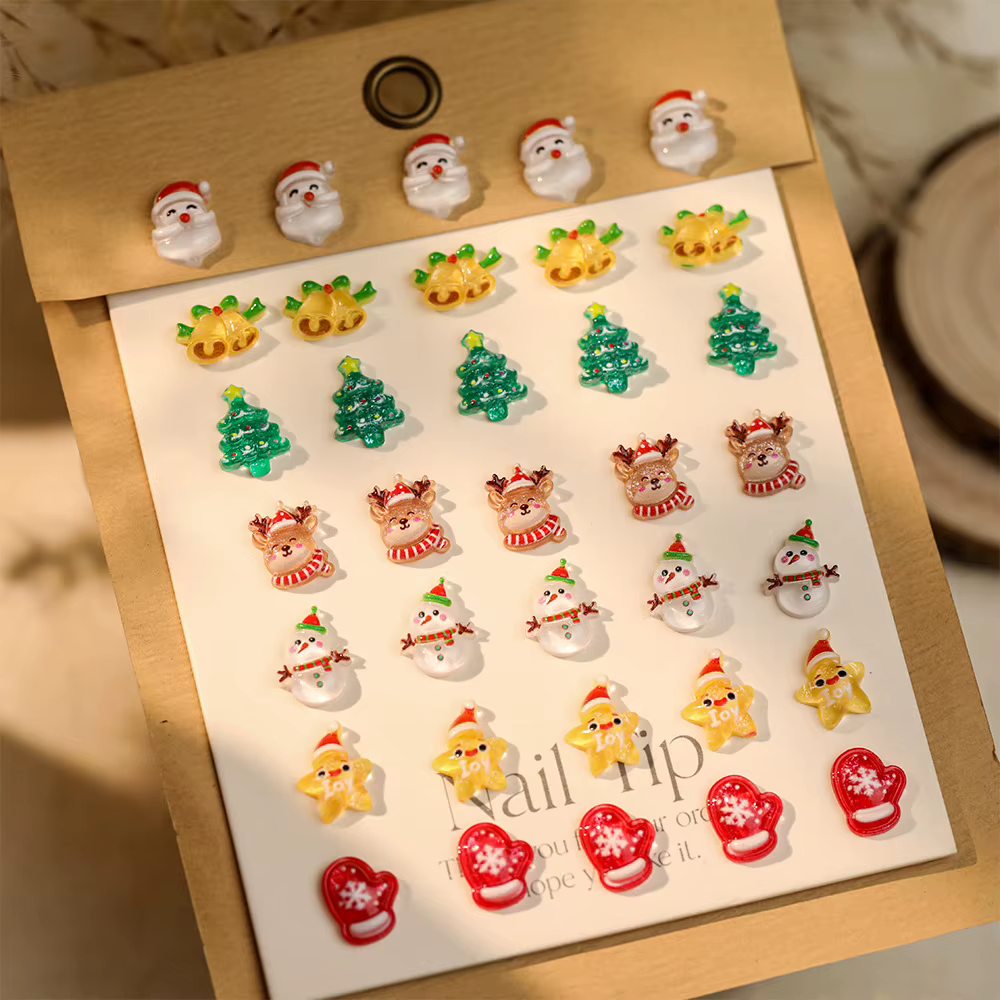 Série de noël, accessoires pour Nail Art, breloques en résine 3D, cloches mignonnes, renne, bonhomme