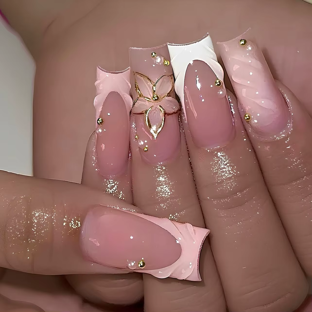 24 faux ongles à presser mi-longs, rose, style français, motif floral, réutilisables, avec perles, p