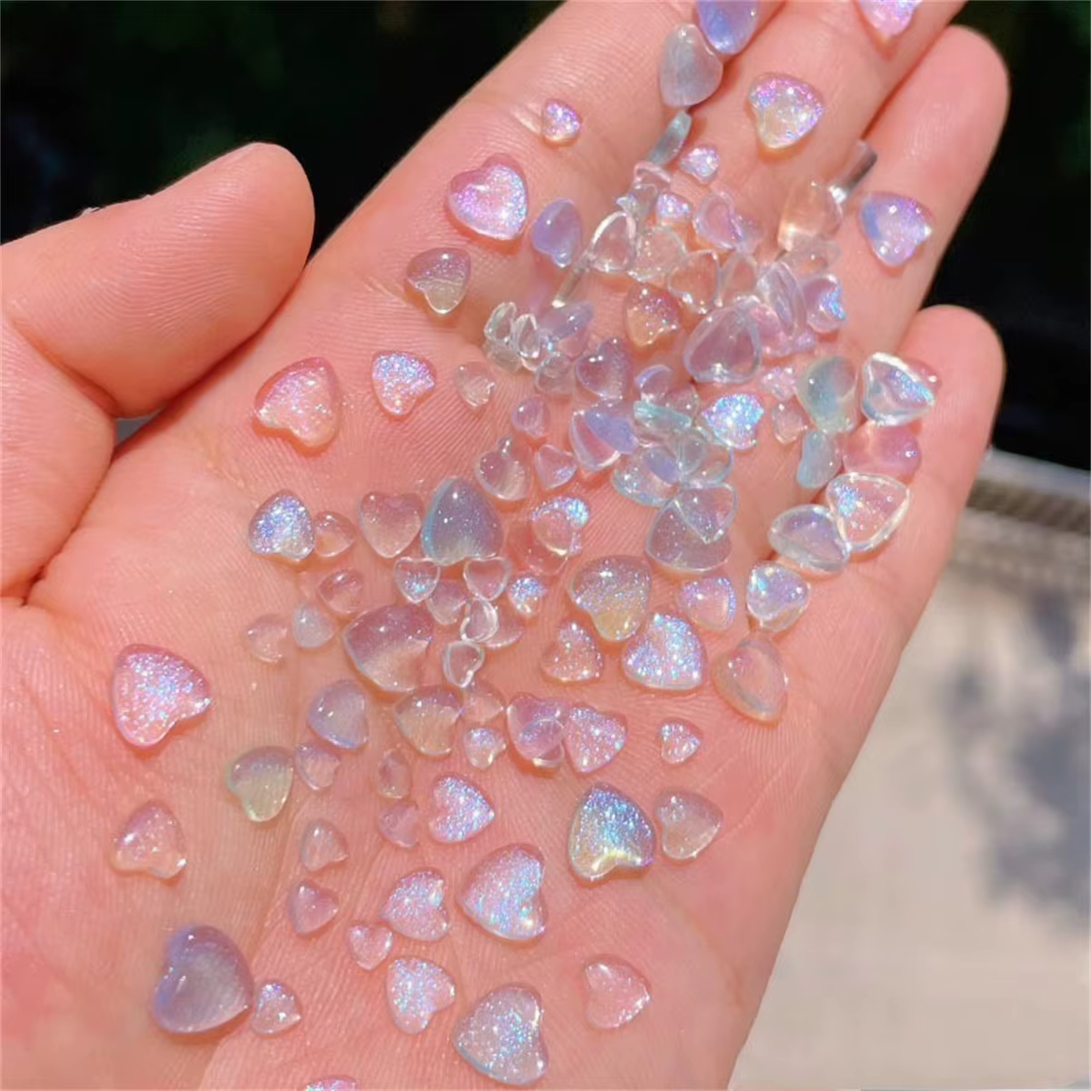 Breloques japonaises en forme de cœur pour nail art, 50 pièces, accessoires en résine, dessin animé,