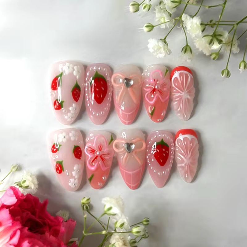24 faux ongles en amande mi-longs à presser, style Dopamine, avec strass français, motif coccinelle,