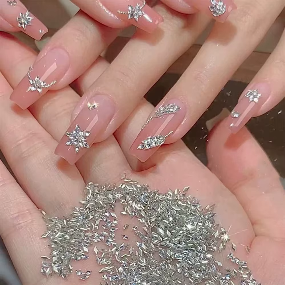 100 pièces Rotterdam kling Rhombus Zcomprend sur Nail Art Strass 1.5*3mm Mini Flatback Diamant Brcor