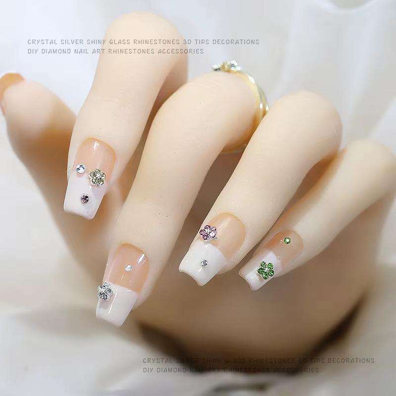 Mini poils de diamants scintillants colorés, fleur de prunier, 5 pétales de fleurs, strass pour Nail
