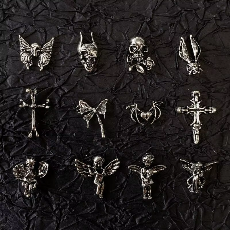 Breloques gothiques pour Nail Art, Style Punk, alliage d'argent Antique, accessoires de croix cathol