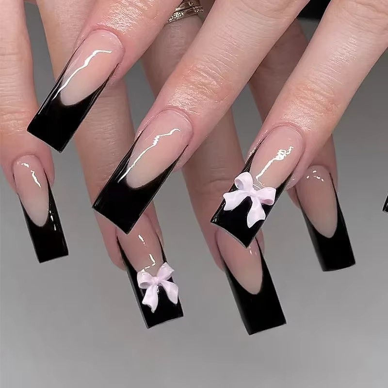 Faux ongles français longs en forme de cercueil, avec nœud de colle, bâton de diamant sur presse sur