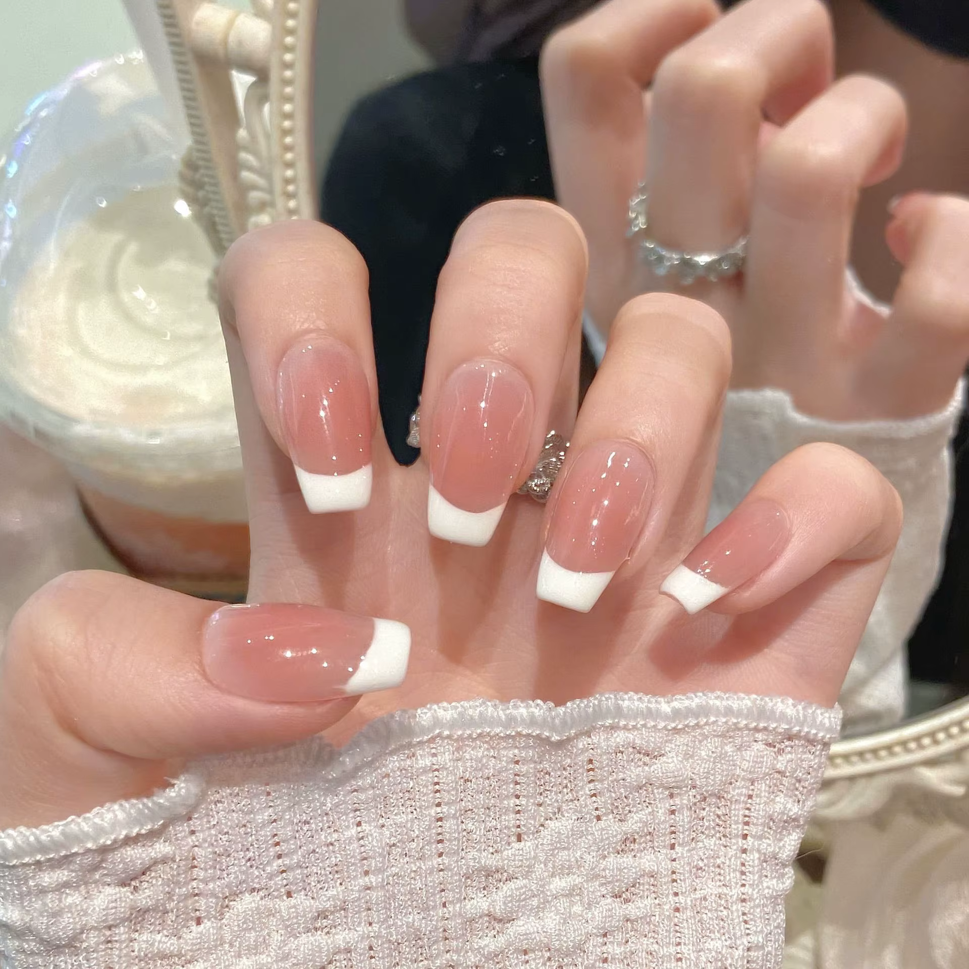 Faux ongles français courts faits à la main, pointes simples, couleur chair, rose, pour femmes et fi