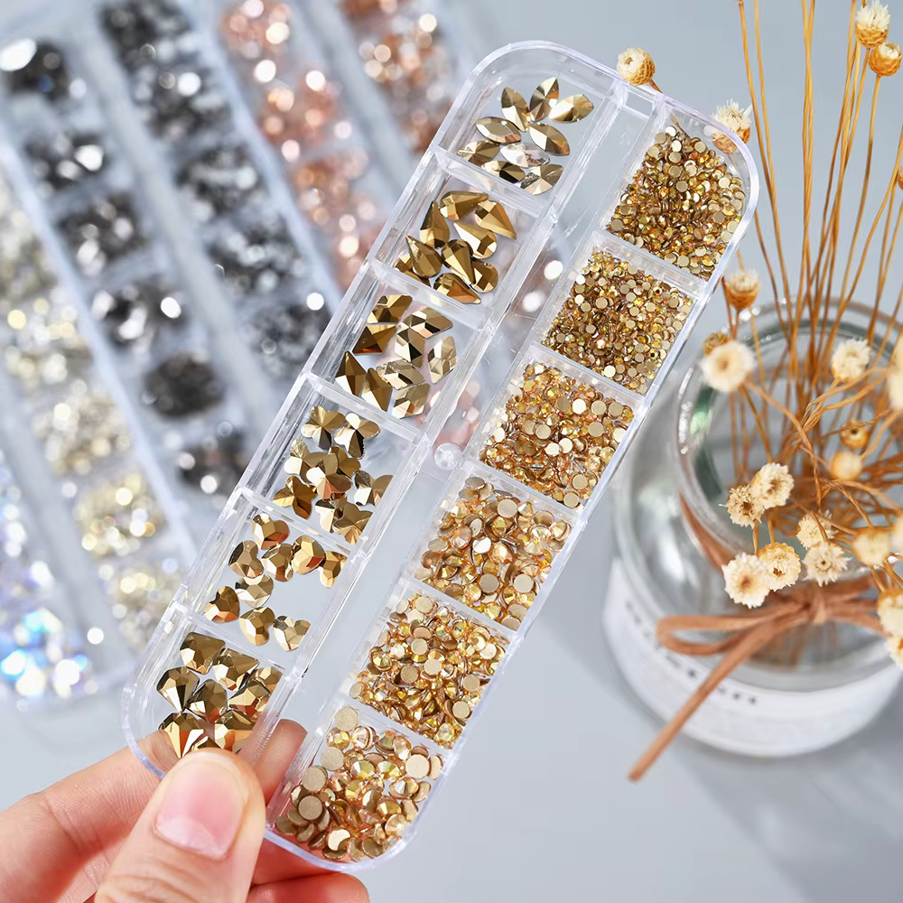 Strass pour Nail Art bleu saphir, 12 grilles, multi-formes, pierres précieuses en cristal, breloques