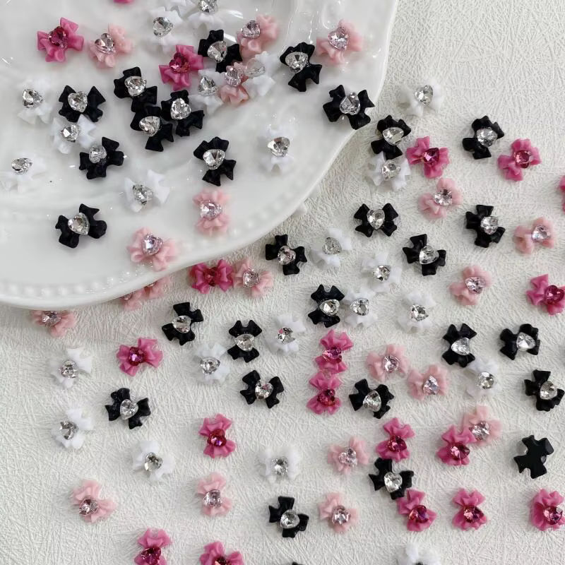10 pièces résine arc Nail Art décoration avec coeur cristal strass perles accessoires pour ongles Ar