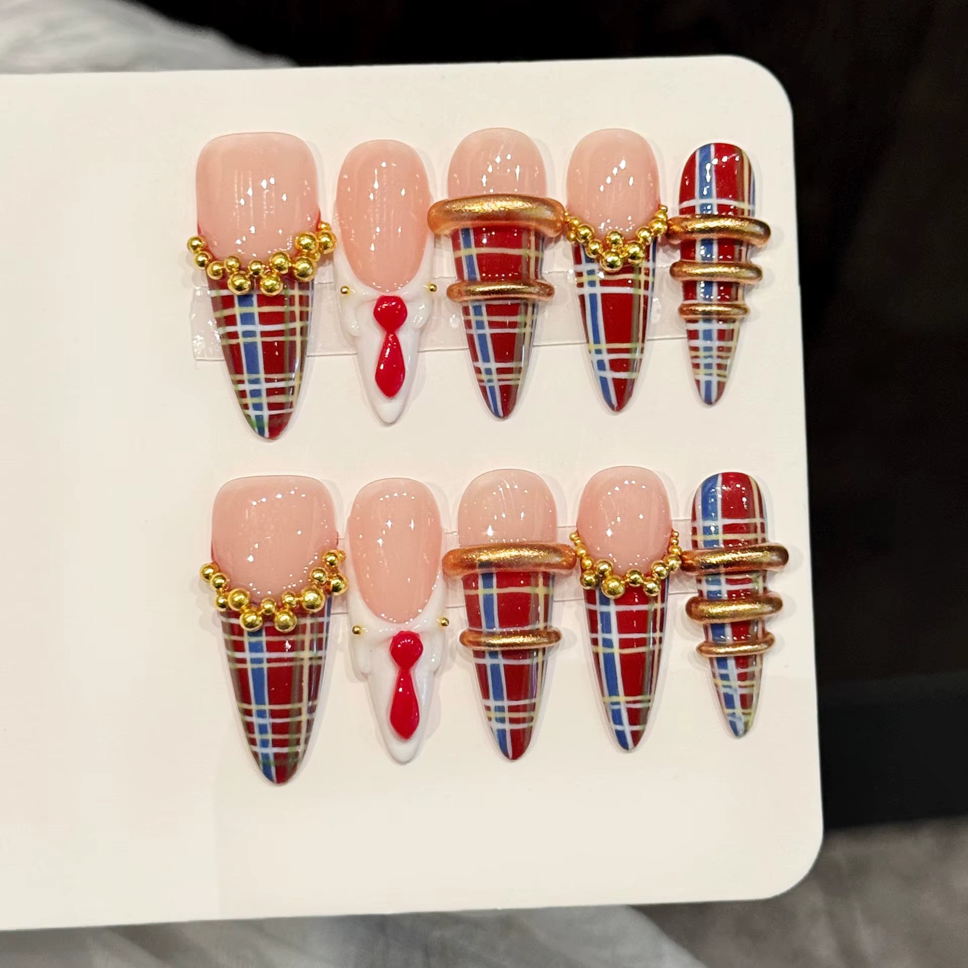10 faux ongles longs et pointus faits à la main, style académique rétro, adaptés aux fêtes et à un u