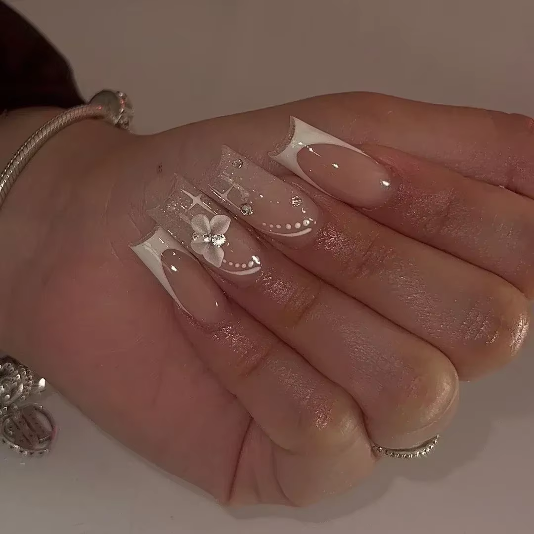 Faux ongles français longs avec colle, 24 pièces, faux ongles de Ballet, Design papillon en strass, 