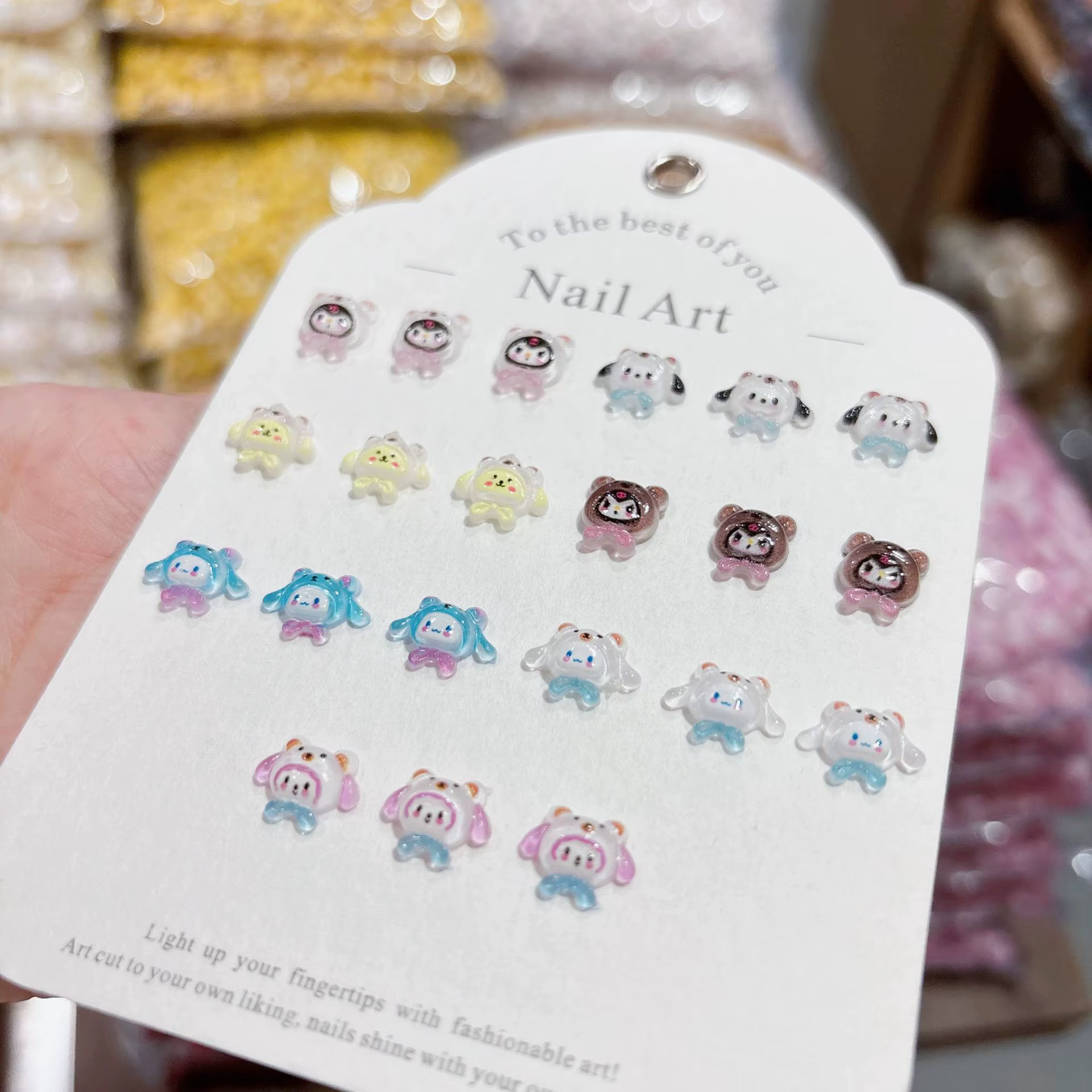 100 pièces de breloques pour ongles de chapeau mignon-ornements en résine 3D cannelle et Kuromi pour