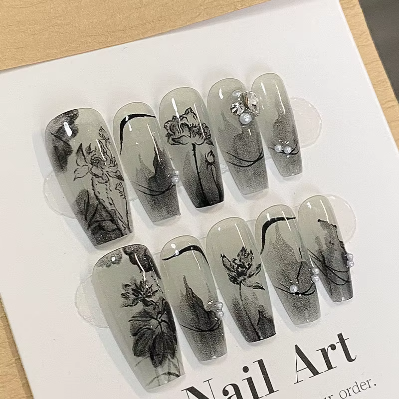 Peinture à encre noire de style chinois faux ongles patchs lotus lotus feuilles perlé pressante à la