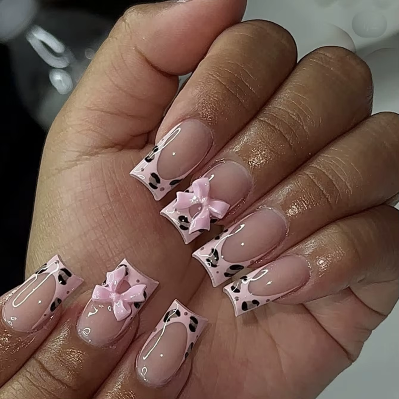 Ensemble d'ongles pour faux ongles, 24 pièces, améliorez votre Look avec un nœud imprimé léopard ros