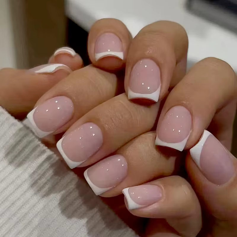 Mignon petit ours 24 pièces presse sur ongles rose dégradé faux ongles brillant doigt artificiel man