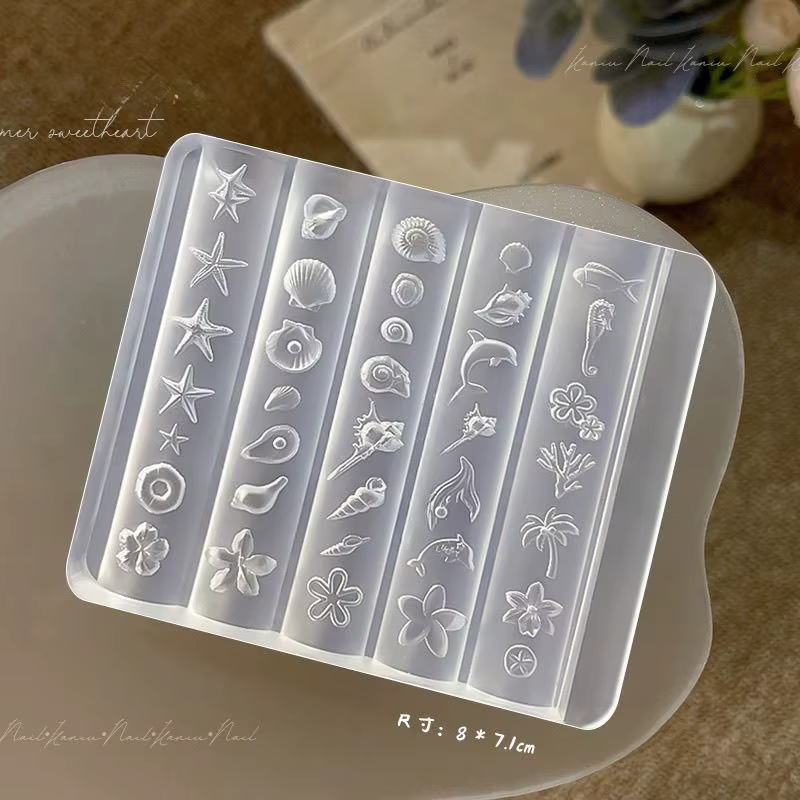 Moule d'art des ongles thème Océan d'été avec coquillages, conques et étoiles de mer, outils en sili