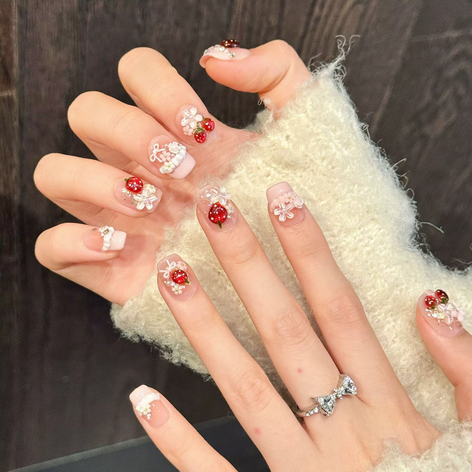 10 pièces mignon rouge fraise presse sur ongles rose nœuds papillon fleur perle décor français à la