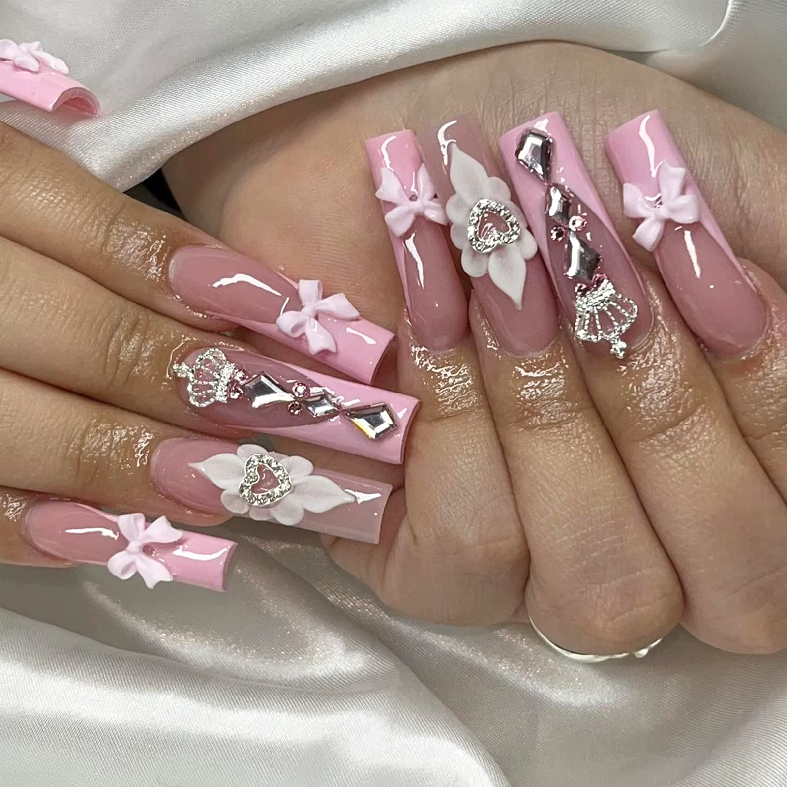 Breloques pour ongles, Design couronne, avec strass, accessoires pour Nail Art, fournitures pour fem